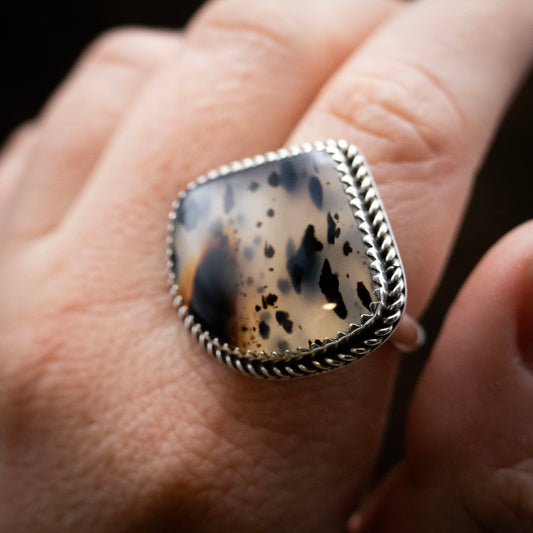Size 8.5 Montana Agate Ring