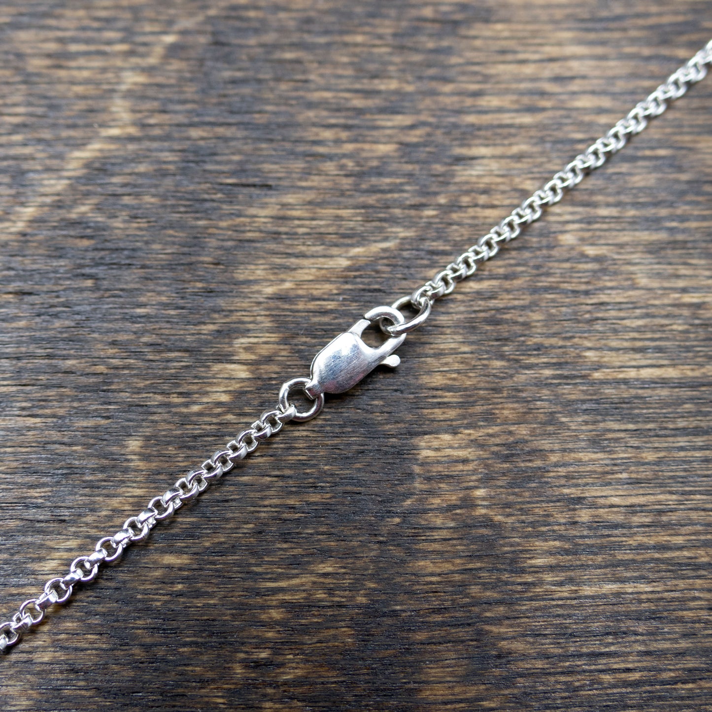 sterling silver rolo chain with lobster clasp